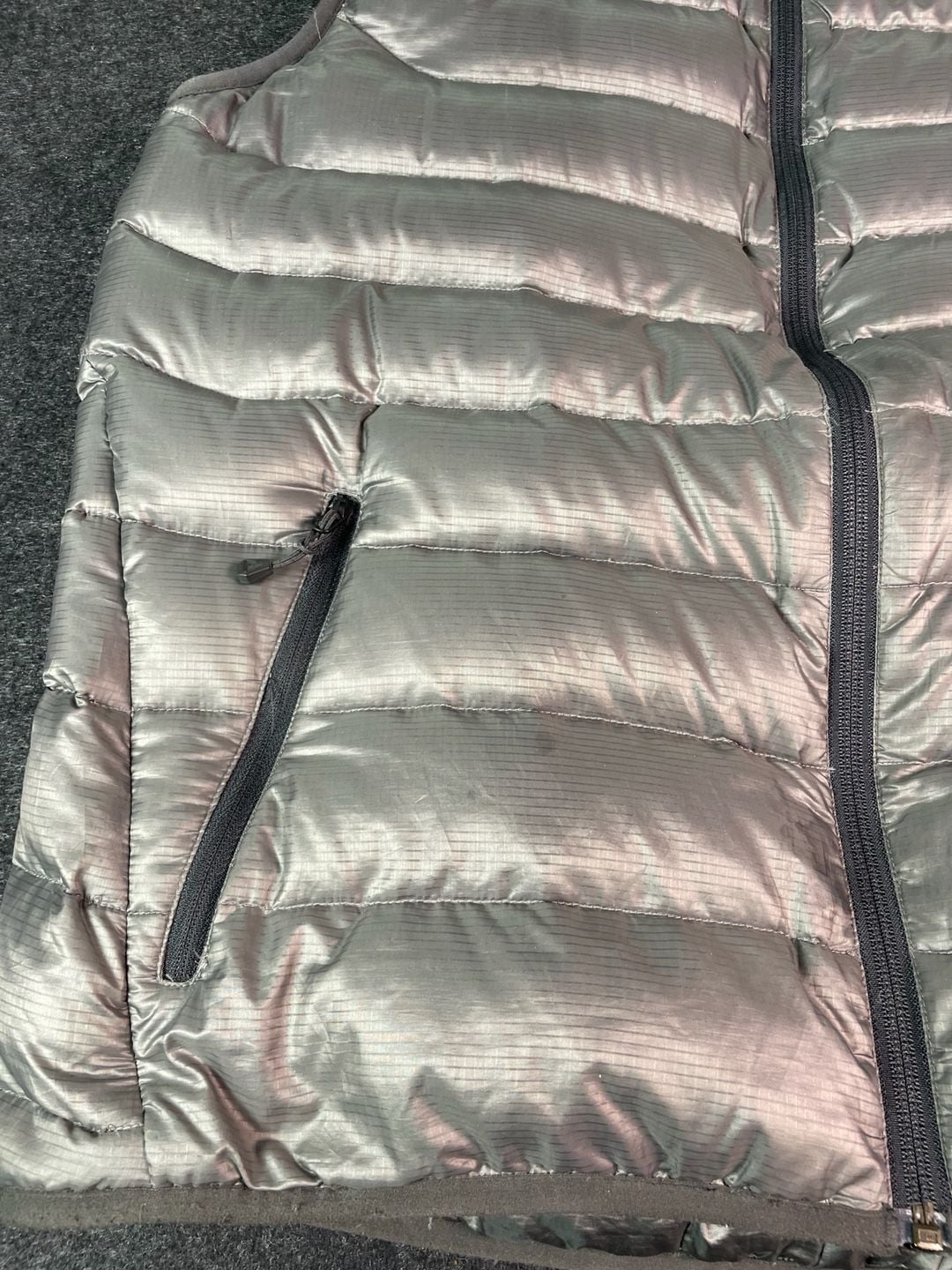 First Ascent Eddie Bauer Down Puffer Vest Size Large Grey Ripstop 6