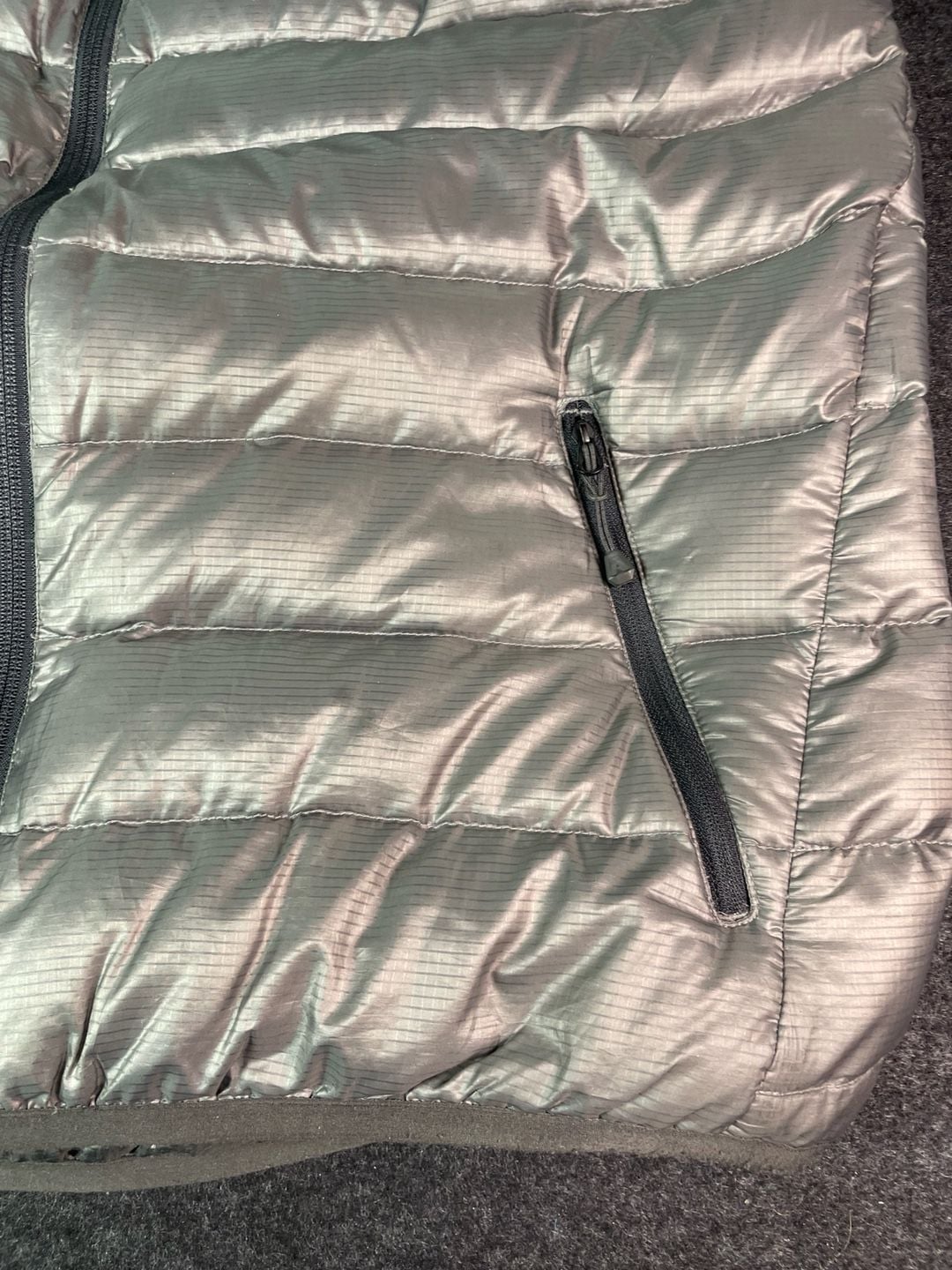 First Ascent Eddie Bauer Down Puffer Vest Size Large Grey Ripstop 8
