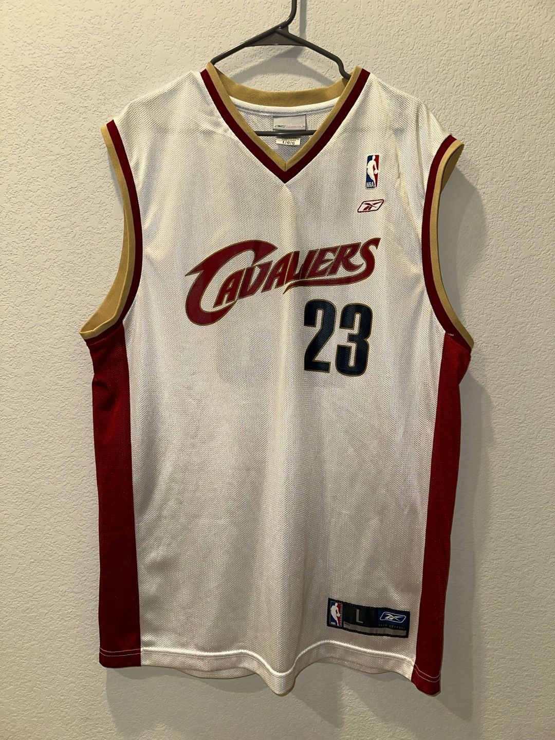 Vintage Reebok Cleveland Cavaliers #23 Lebron James jersey 2