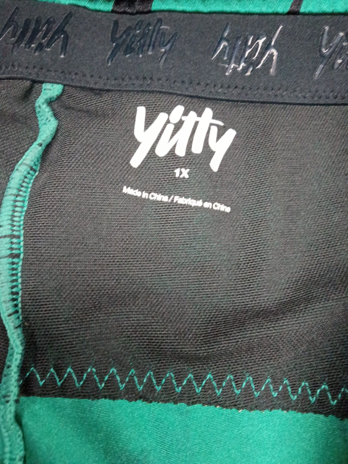 Yitty Headliner Shaping Legging Size 1X Green Black Silhouette 2