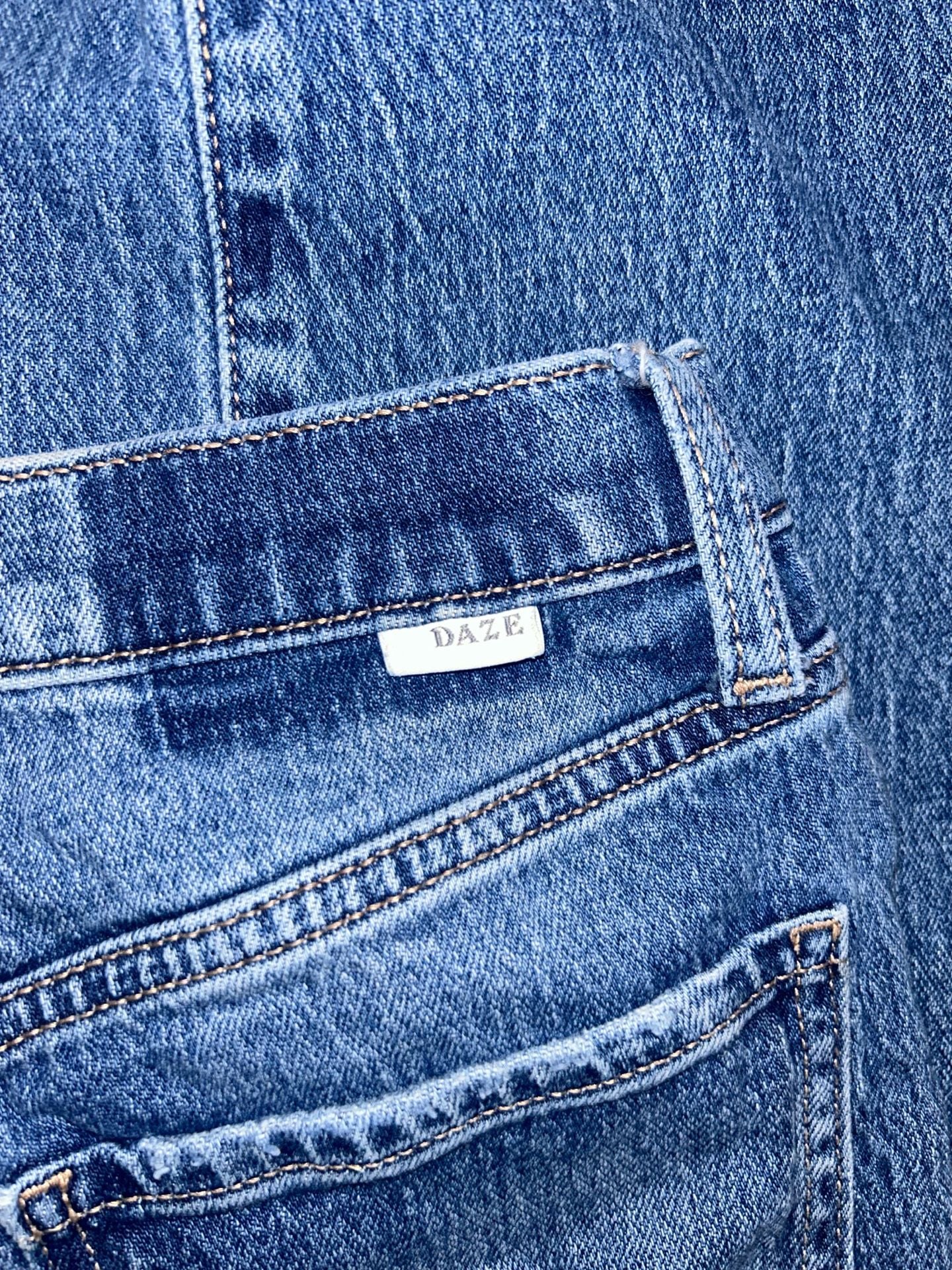 Daze Denim Tough Love Jeans Size 25 Blue Straight Leg 6