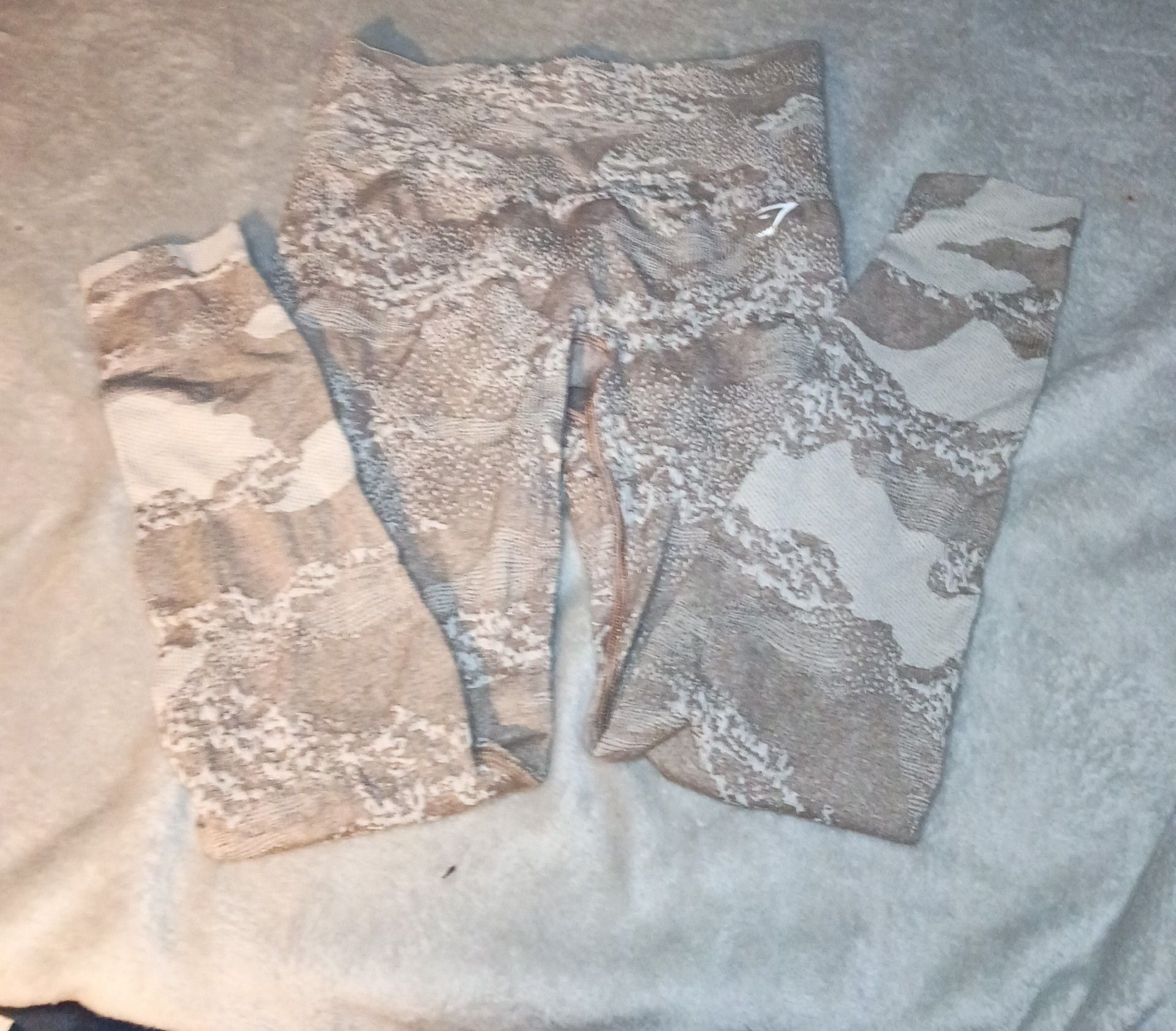 Gymshark Adapt Camo Seamless Leggings Size S Pebble Grey Soul Brown 1