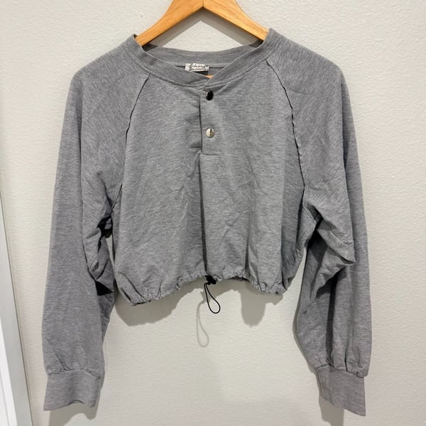 Intimately Free People Henley Sweatshirt Size M Gray Crop Top