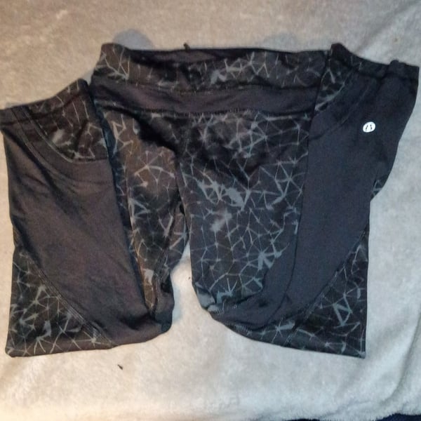 Lululemon Athletic Shorts Black Gray Pattern Star Crushed Coal