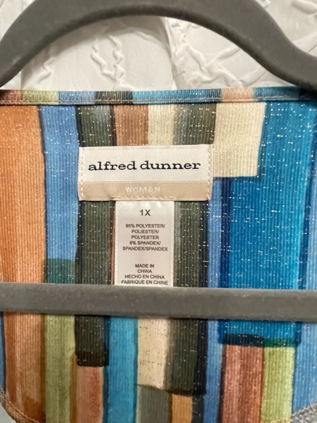 Alfred Dunner Geometric Tunic Top Size 1X Multi Shimmer Asymmetric Hem 3
