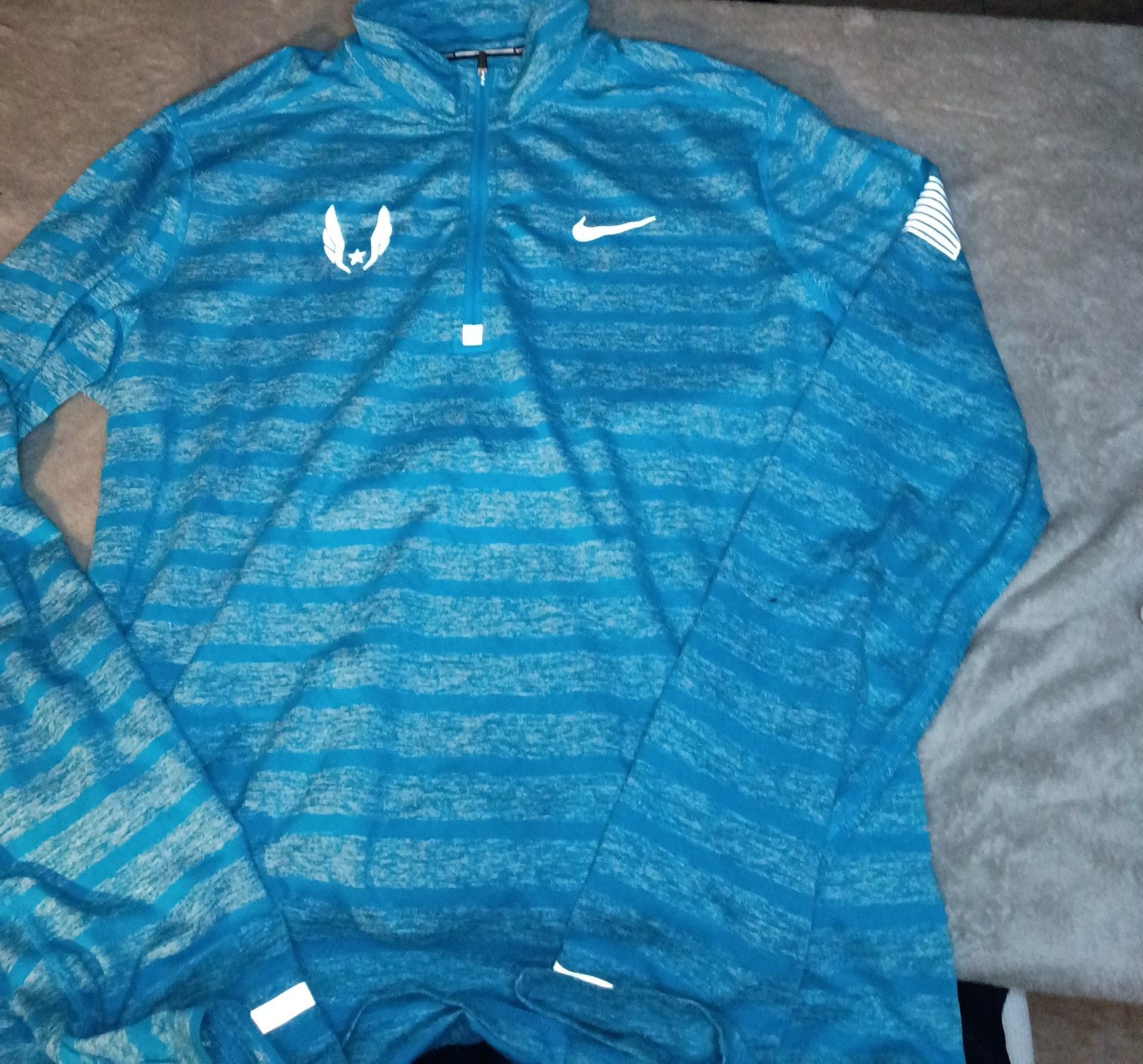 Nike Dri-Fit Running 1/4 Zip Pullover Size M Blue Striped Long Sleeve 1