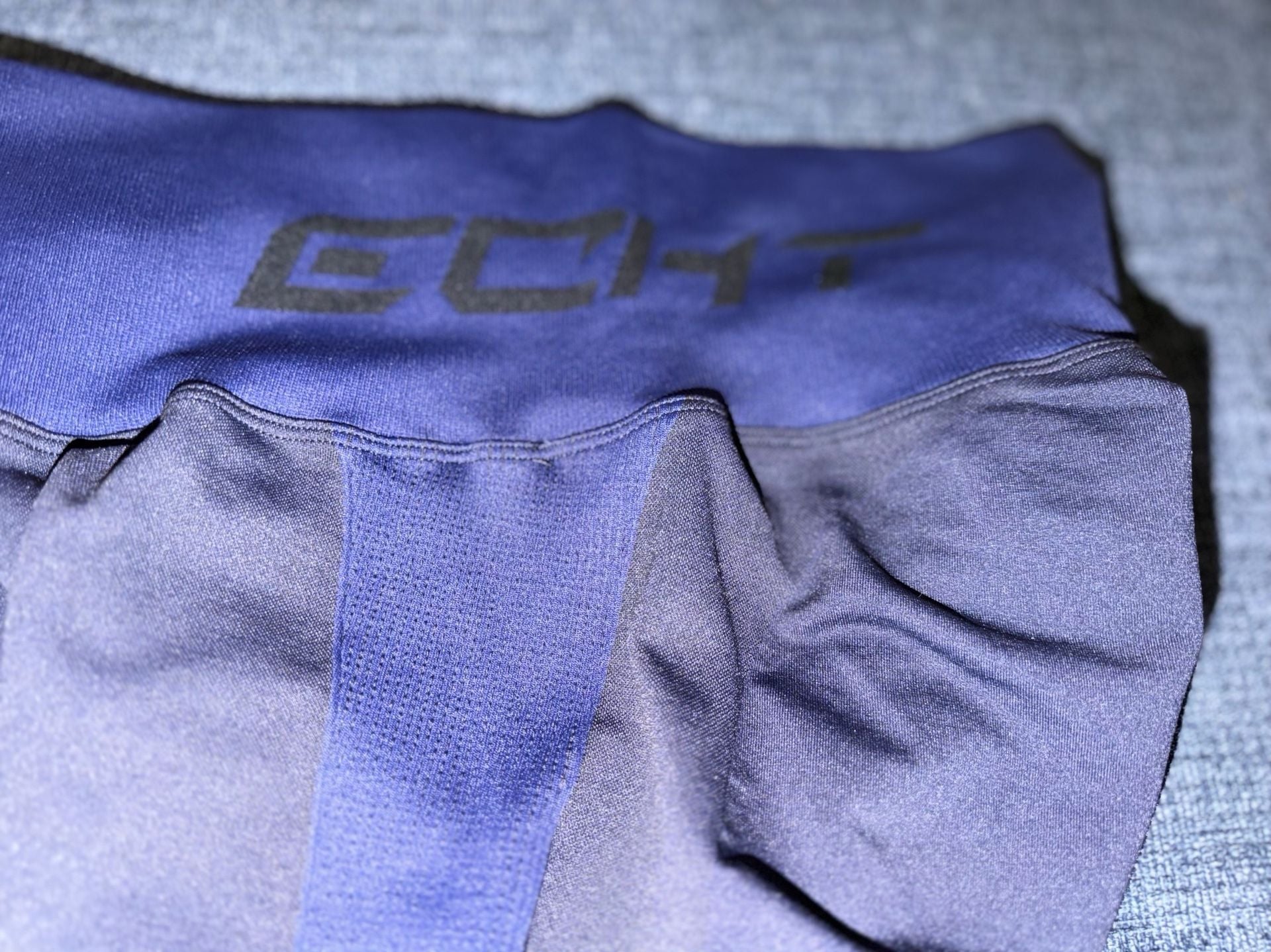 ECHT Arise Scrunch Size X-Large Dark Blue Workout Shorts 3