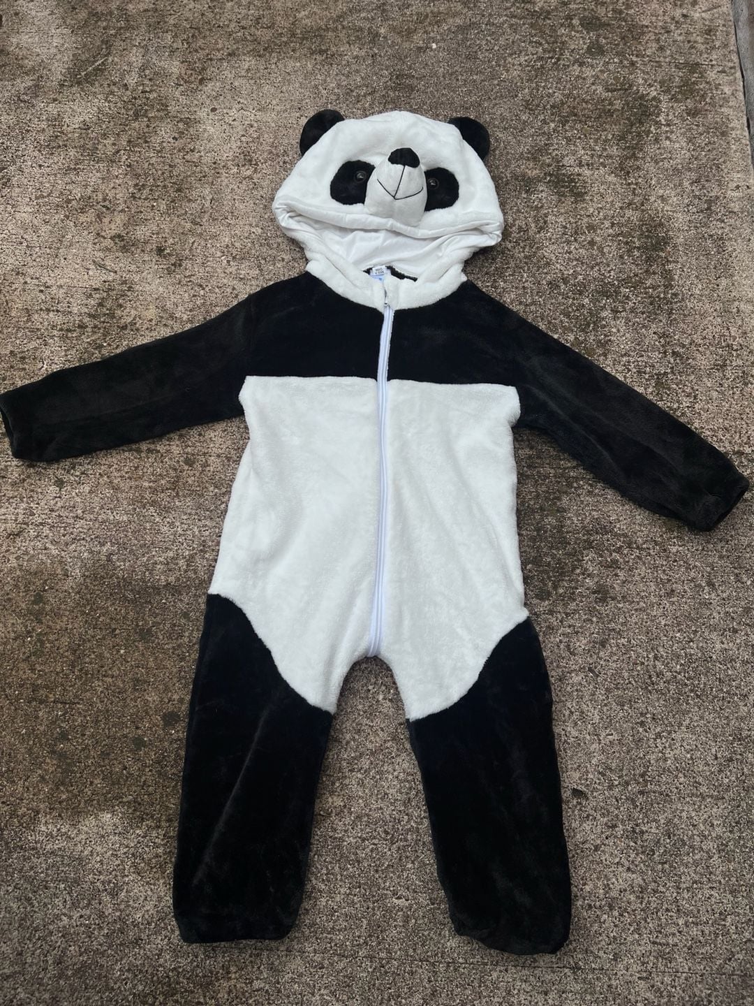 Z-ID Girl Plush Hooded Panda Bear One-Piece Costume Size 18-24 Months (1T-2T)
2