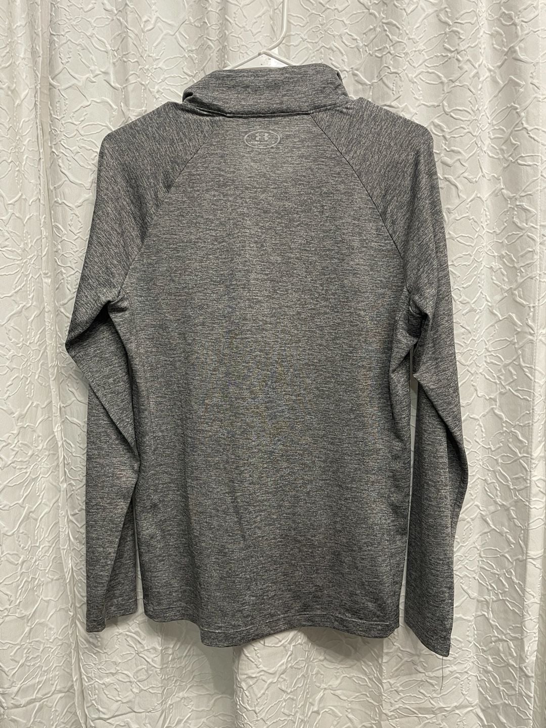 Under Armour Tech Twist 1/2 Zip Long Sleeve Size LG Gray HeatGear 4