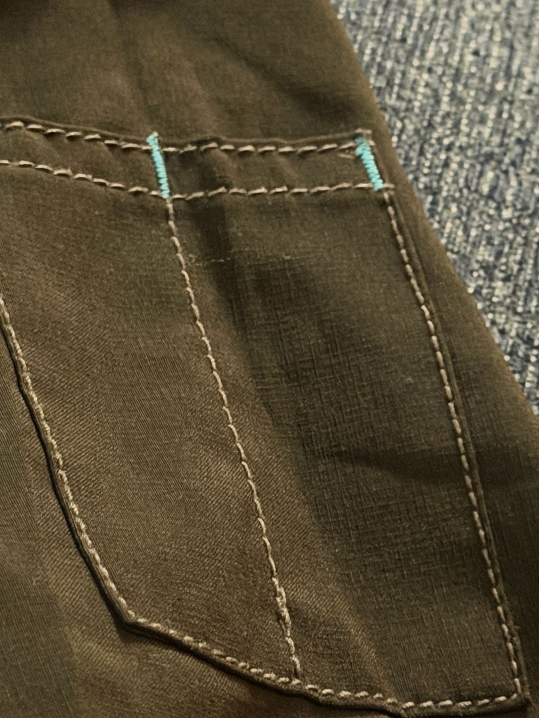 👨🏽⚕️👩🏼⚕️🦷🪥💉🩸CARHARTT SCRUB SET!!!
Carhartt Force Scrub Set Size XS Black Blue Trim Top Pants 8