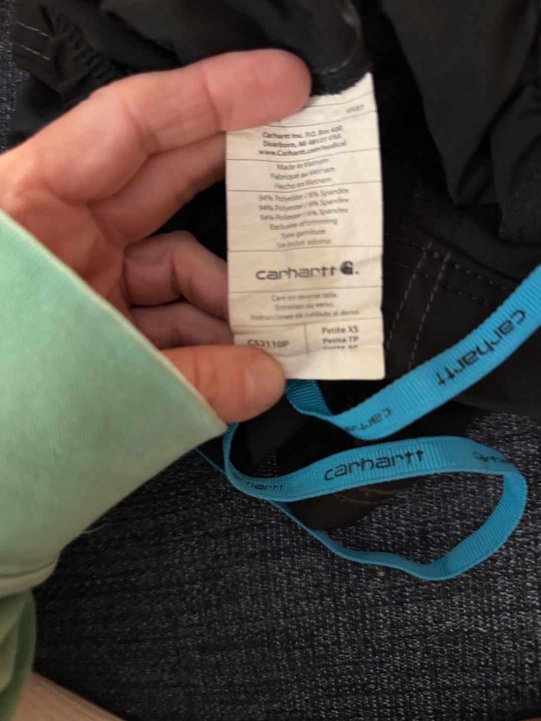 👨🏽⚕️👩🏼⚕️🦷🪥💉🩸CARHARTT SCRUB SET!!!
Carhartt Force Scrub Set Size XS Black Blue Trim Top Pants 10