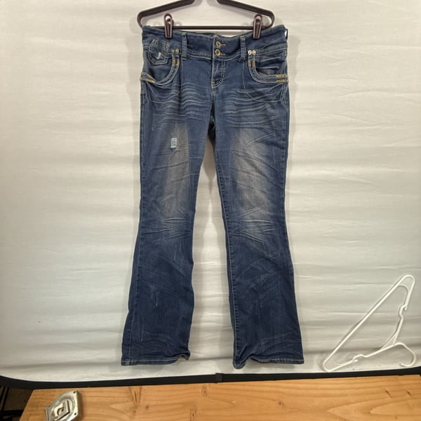 Rue21 Premiere Denim Jeans Size 11/12 Low Rise Bootcut Distressed