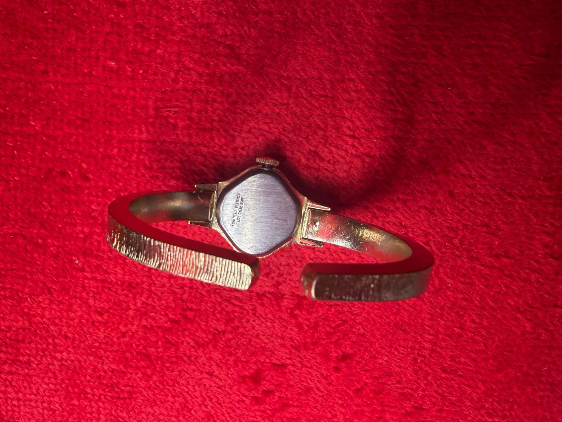 Timex Gold Tone Bangle Watch 4