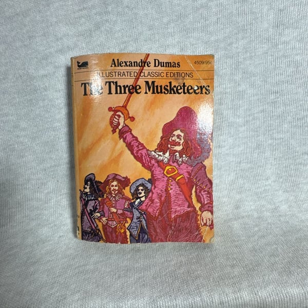 Moby Books Illustrated Classic Editions The Three Musketeers By Alexandre Dumas