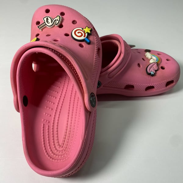 Crocs Classic Clog Size J2 Pink