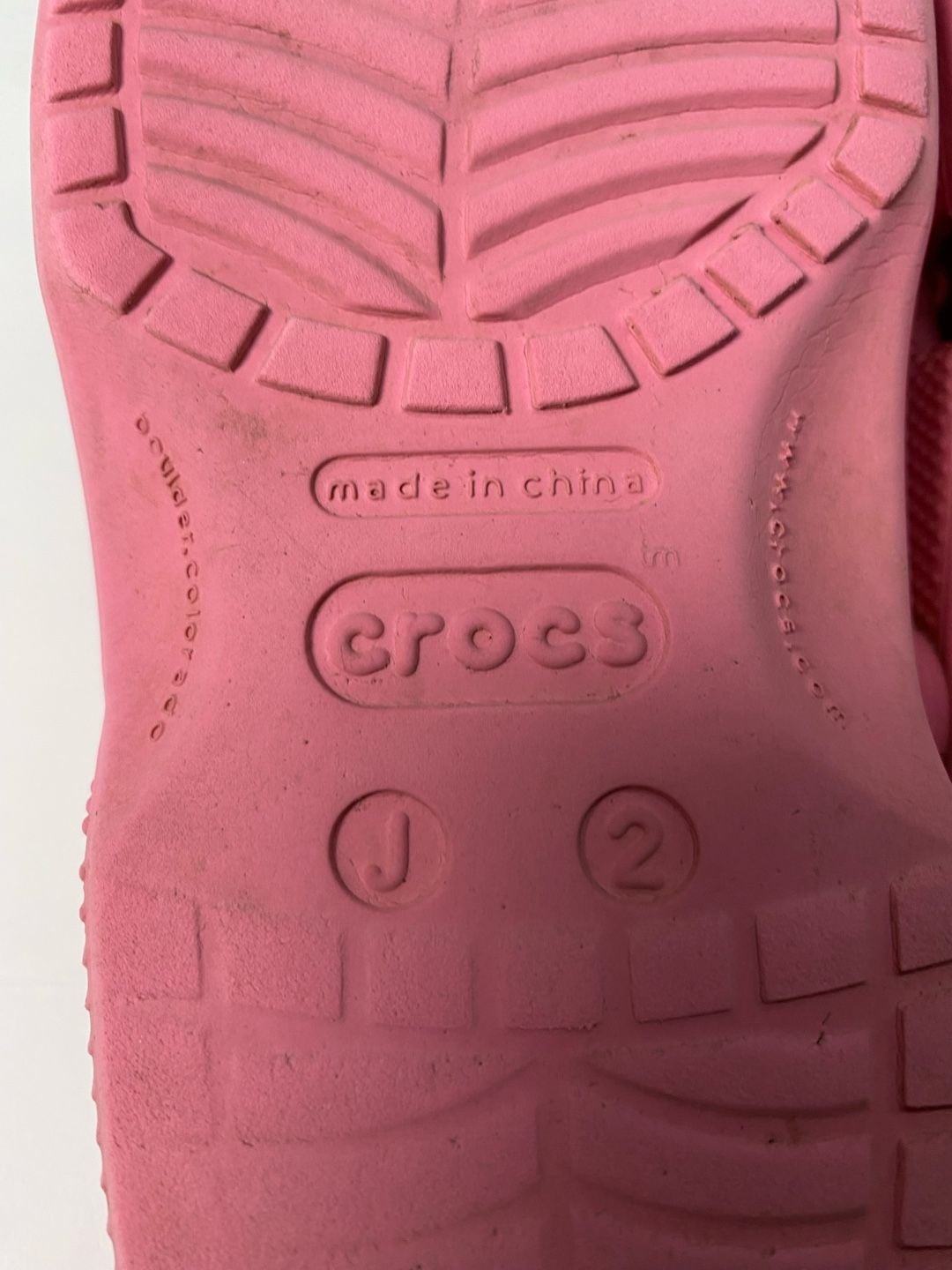 Crocs Classic Clog Size J2 Pink 8