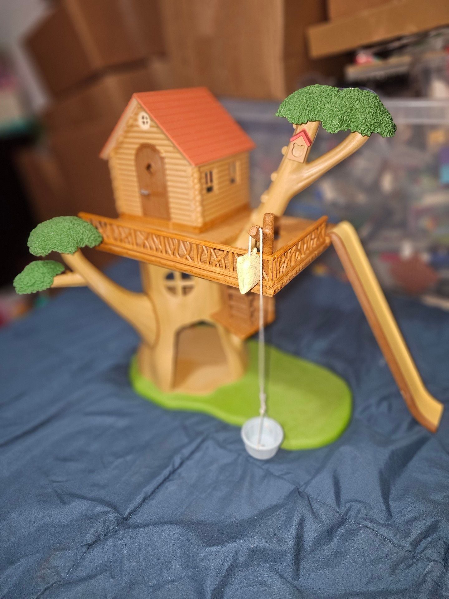 Epoch Calico Critters Adventure Treehouse Playset 1