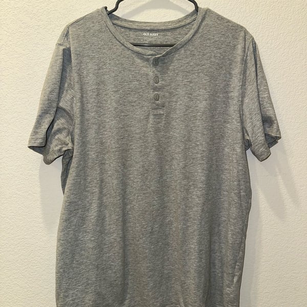 New Old Navy Mens Short Sleeve Soft Washed Henley Tee T-Shirt -Medium - Gray