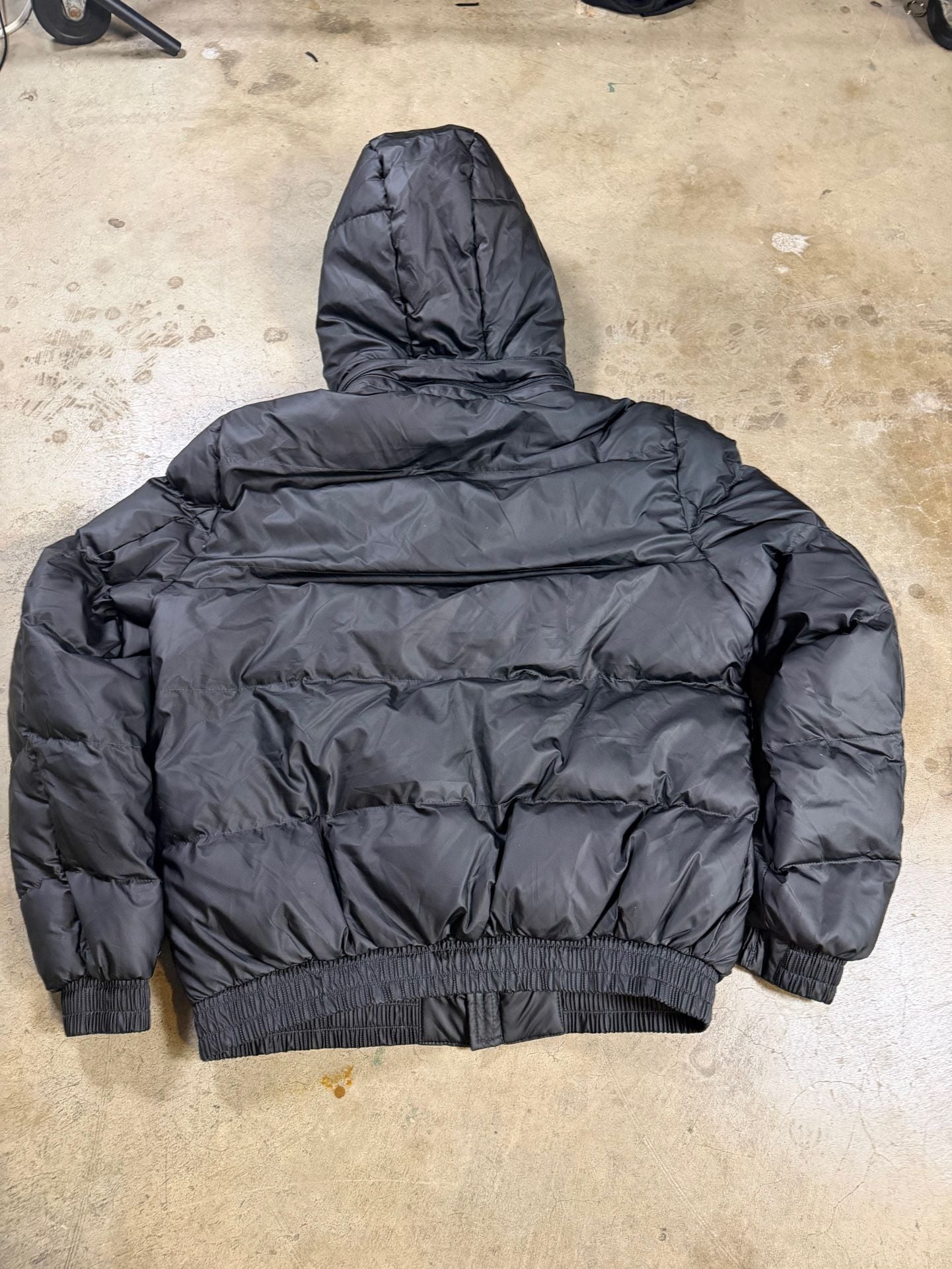 Mercier montaine Reflective Black coat Size... 7