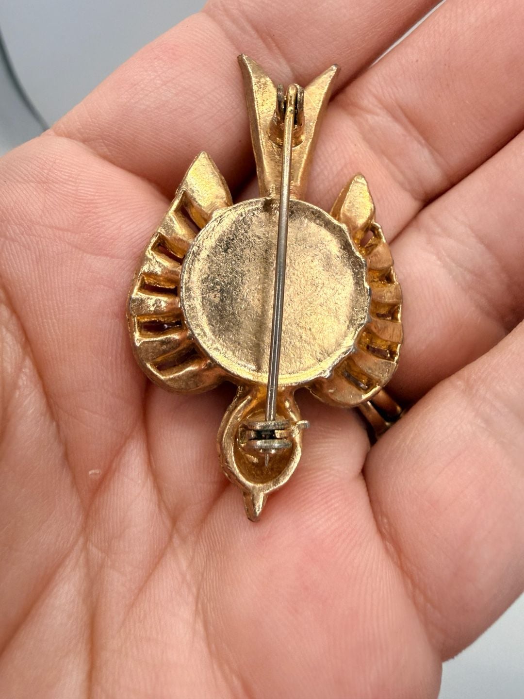 Vintage Gold Tone Green Jelly Belly Bird Brooch Pin 7