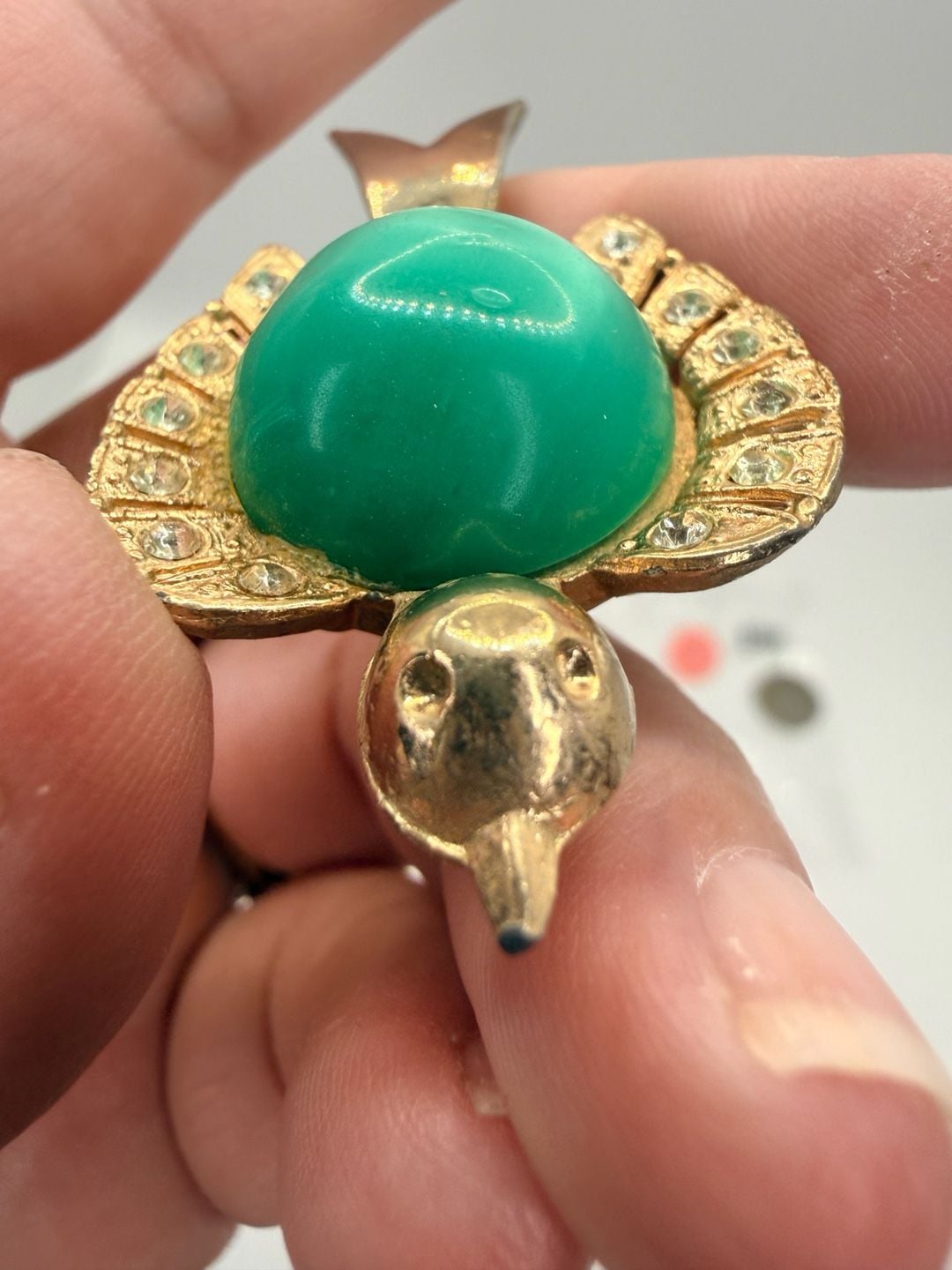 Vintage Gold Tone Green Jelly Belly Bird Brooch Pin 10