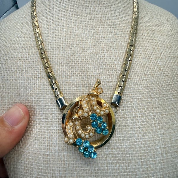 Vintage Gold Tone Blue Rhinestone Pearl Pendant Necklace