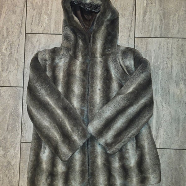 East 5th Faux Fur Hooded Jacket Size Medium Grey Striped