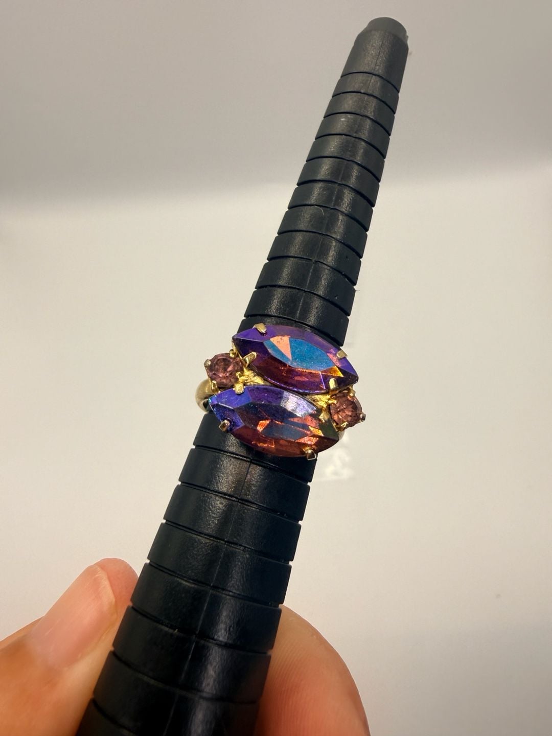 Vintage Gold Tone Cocktail Ring Size 6.5 adjustable 4