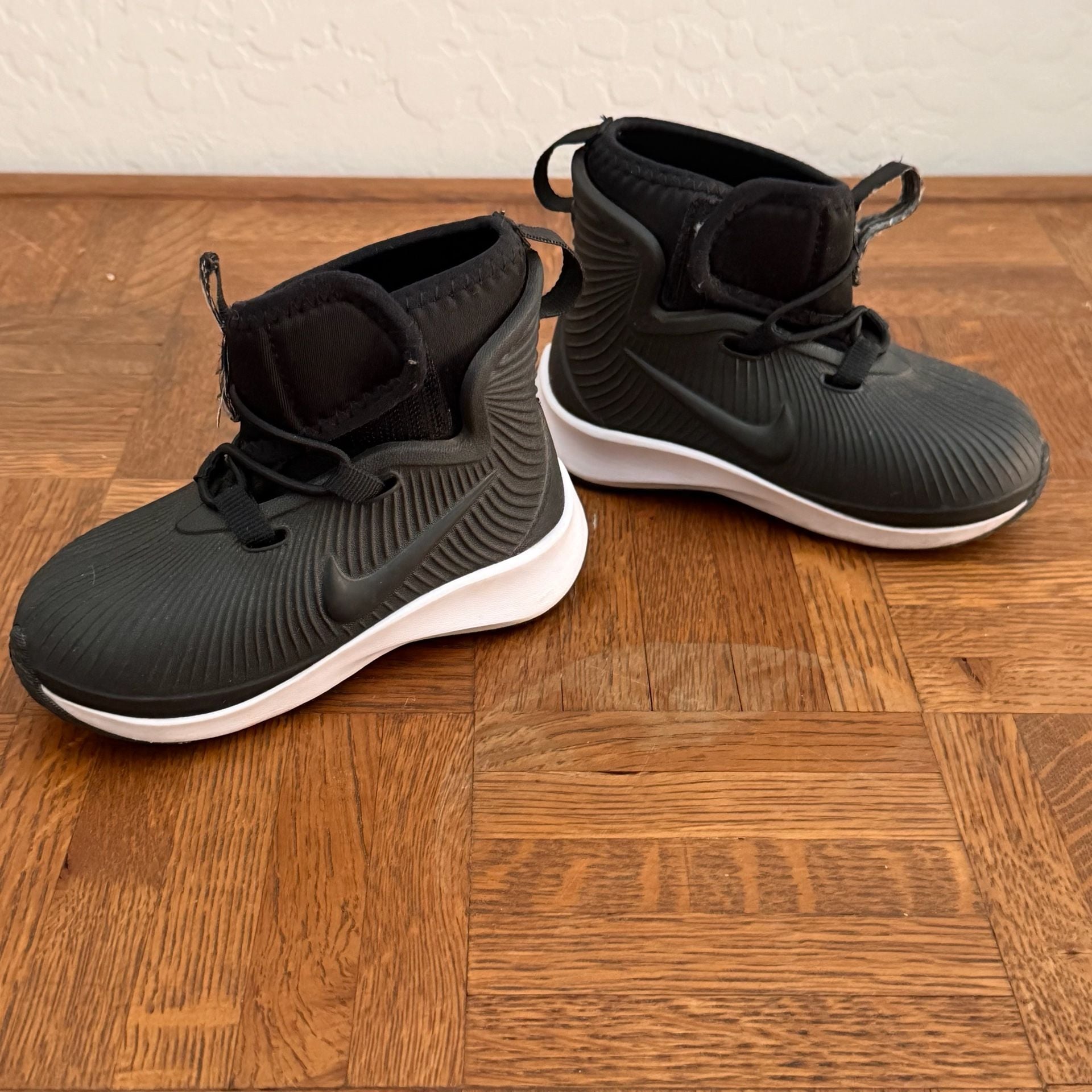 Nike Binzie Boot TD Black White 6C Toddler 7