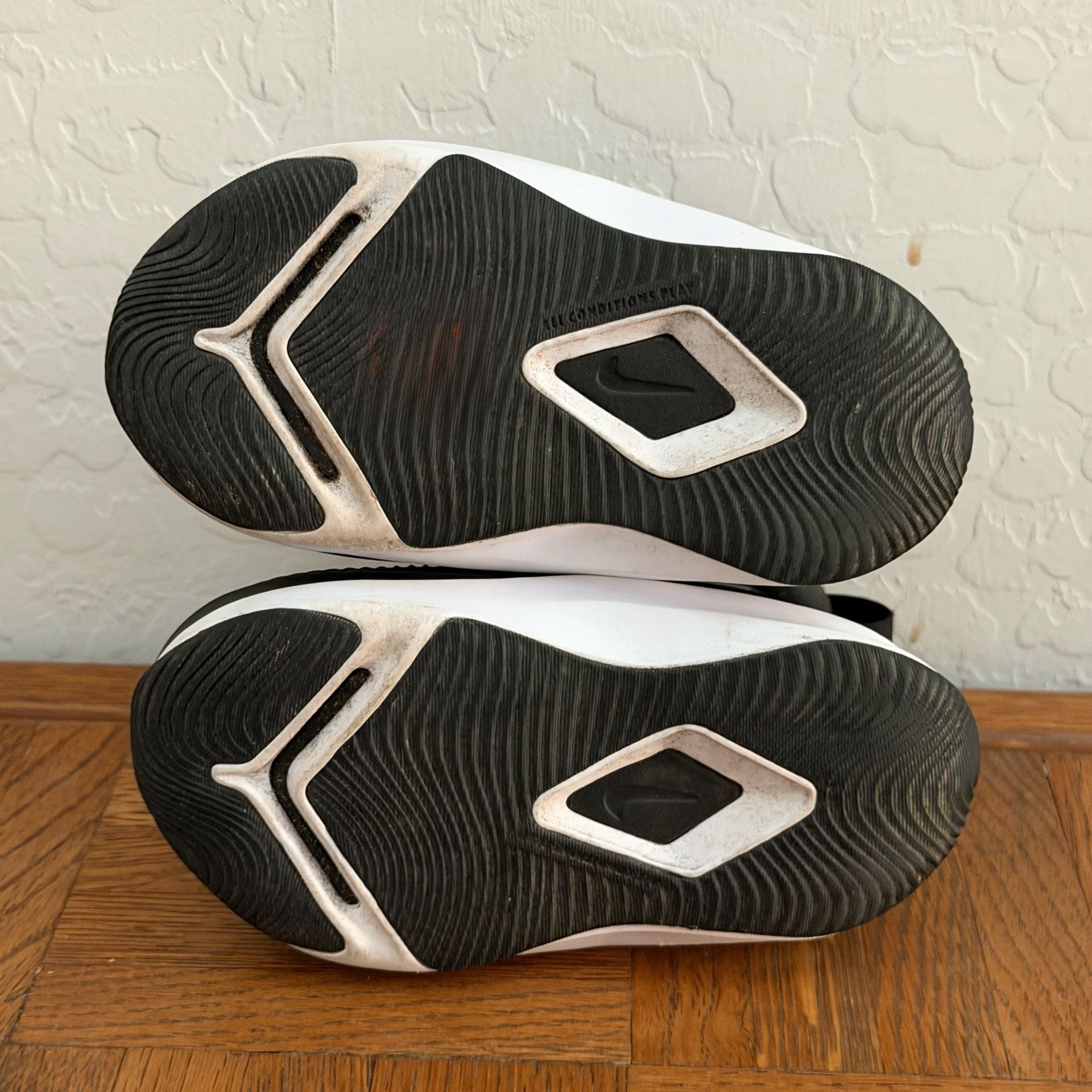 Nike Binzie Boot TD Black White 6C Toddler 10