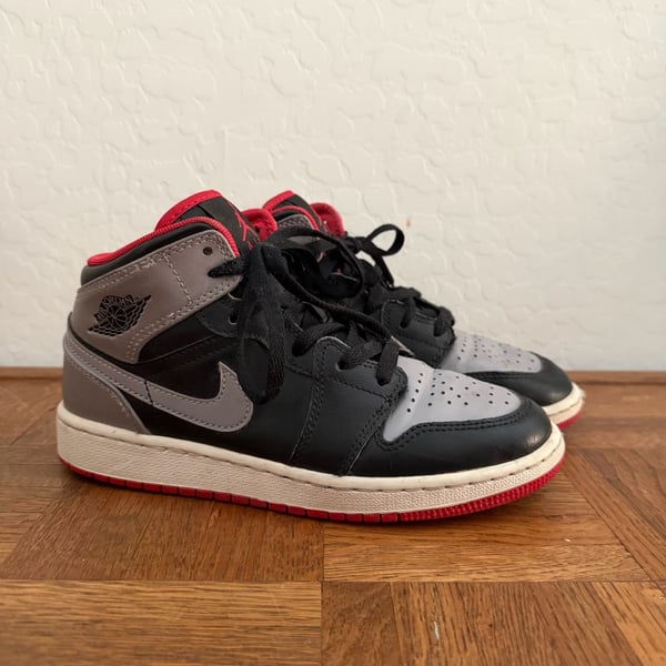 Nike Air Jordan 1 Mid Black Gym Red Medium Grey Sneakers 4Y