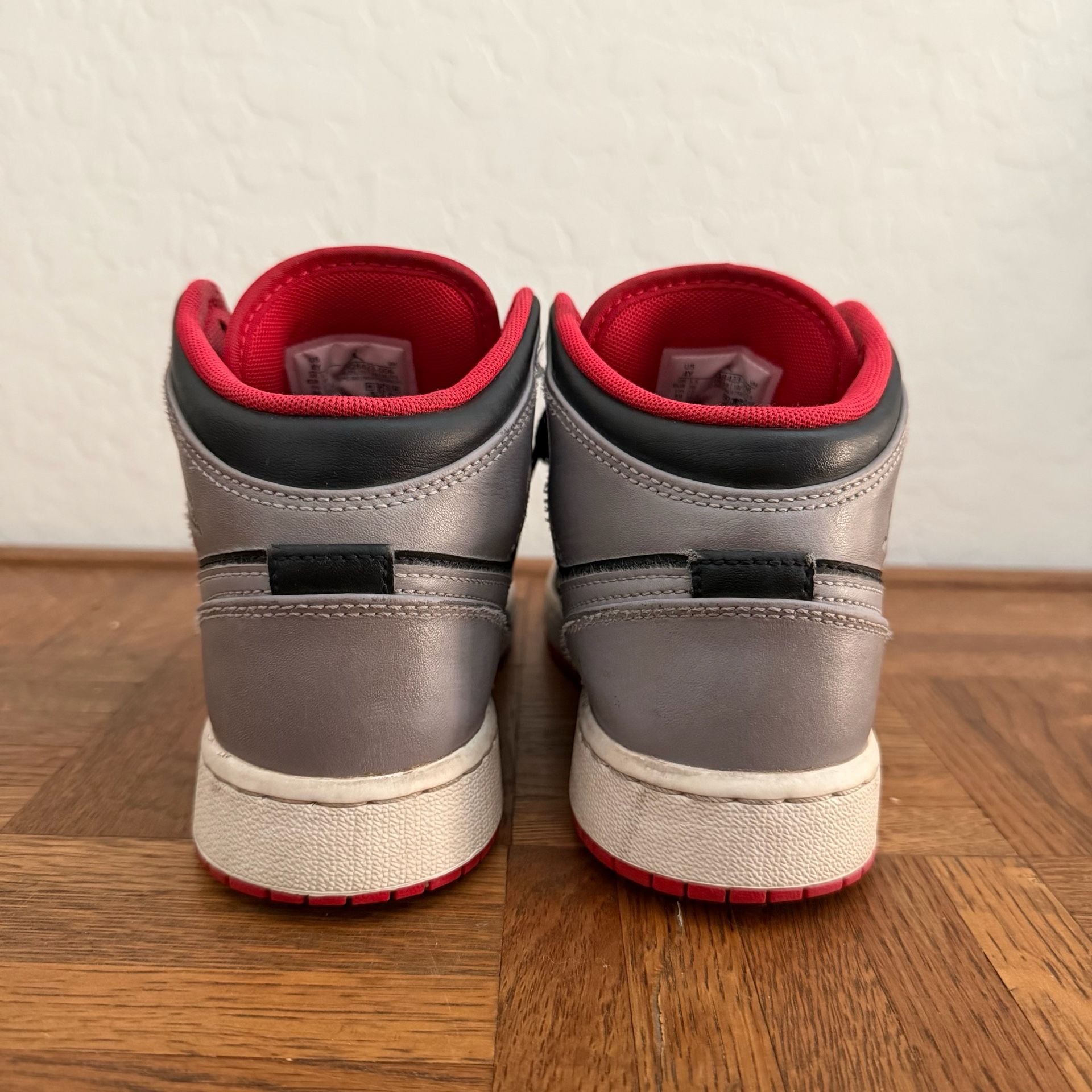 Nike Air Jordan 1 Mid Black Gym Red Medium Grey Sneakers 4Y 3