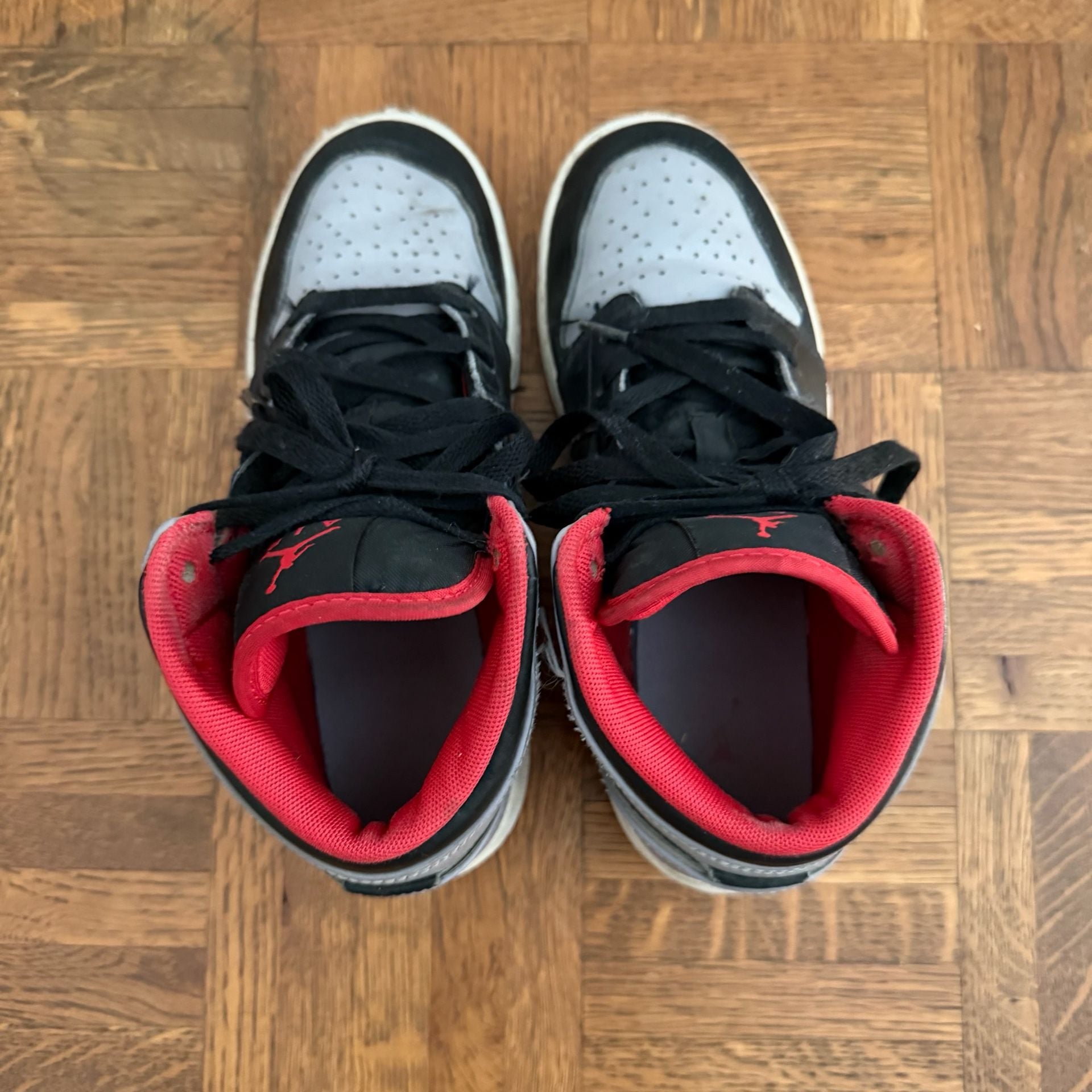 Nike Air Jordan 1 Mid Black Gym Red Medium Grey Sneakers 4Y 8