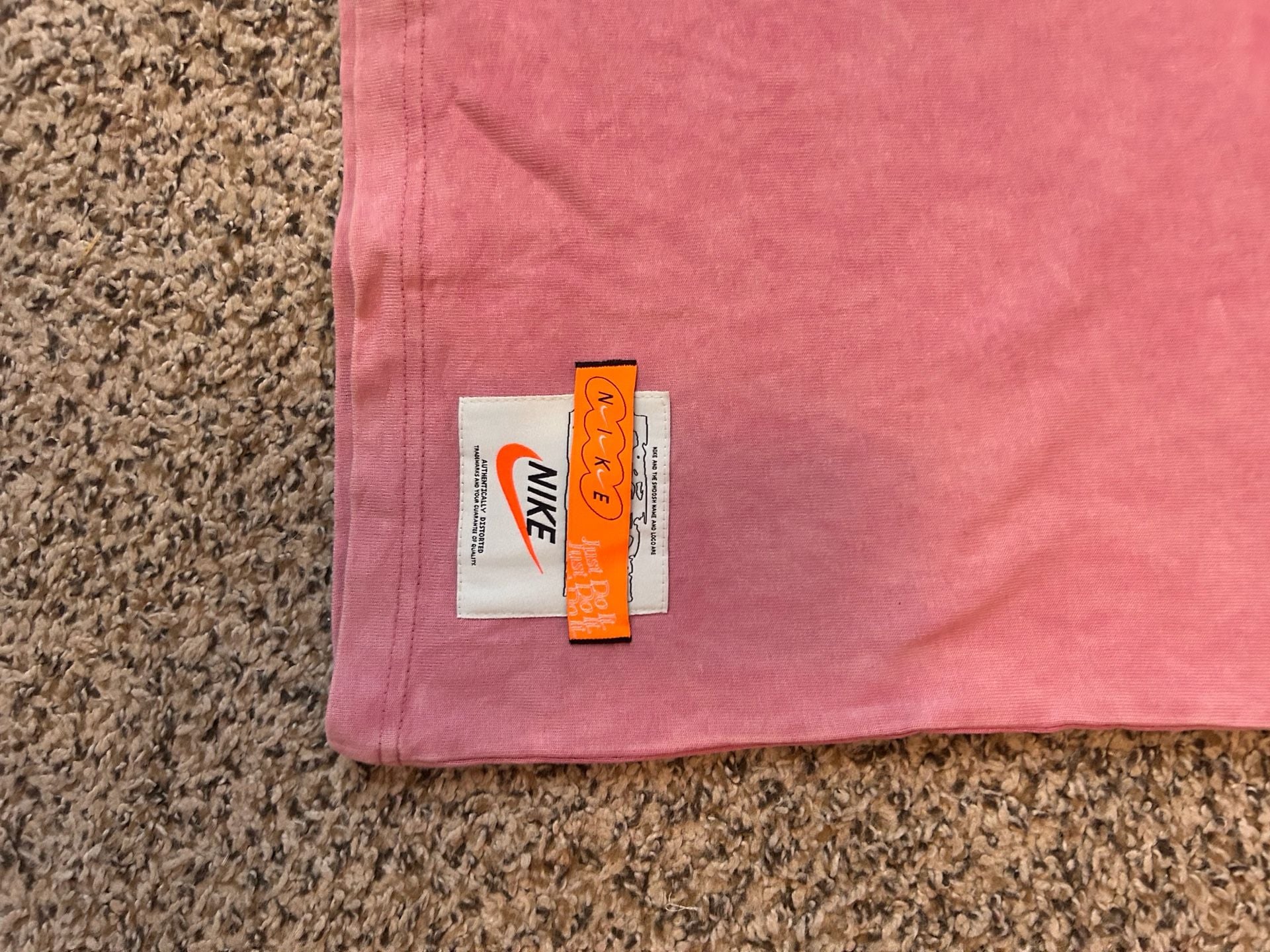 Nike Nsw Washed Drip T-Shirt Size M Pink Graphic 4