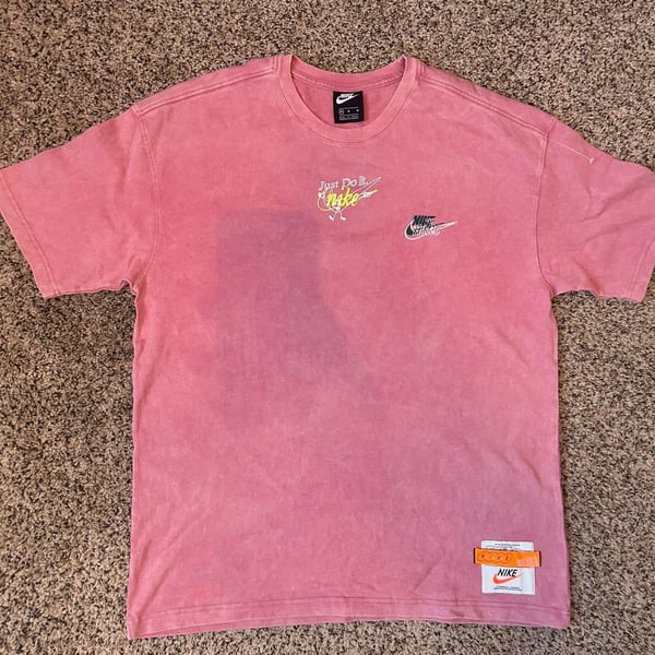 Nike Nsw Washed Drip T-Shirt Size M Pink Graphic