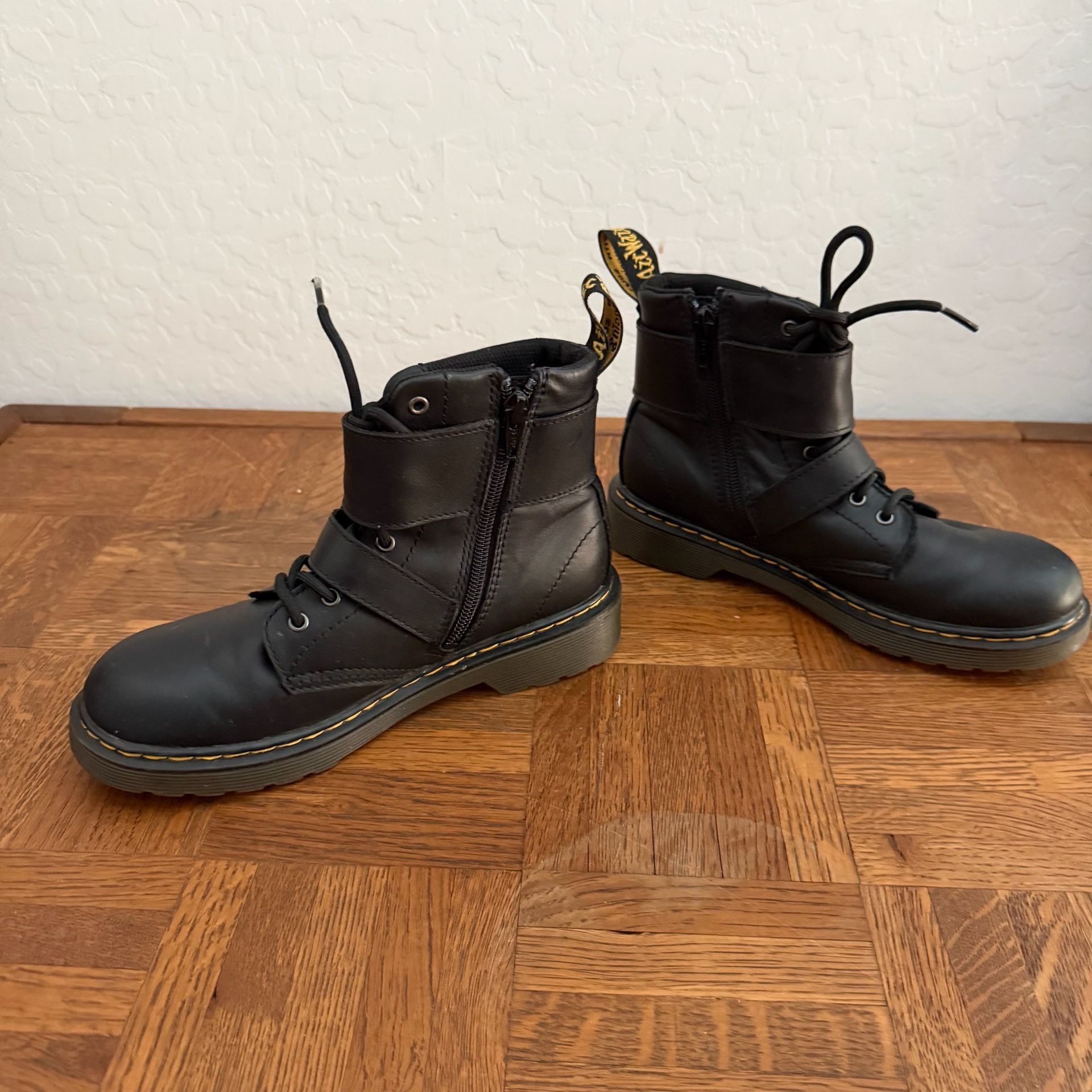 Dr. Martens 1460 J Joska Black Leather Boots Big Kid Size 3 US Doc Martens 6