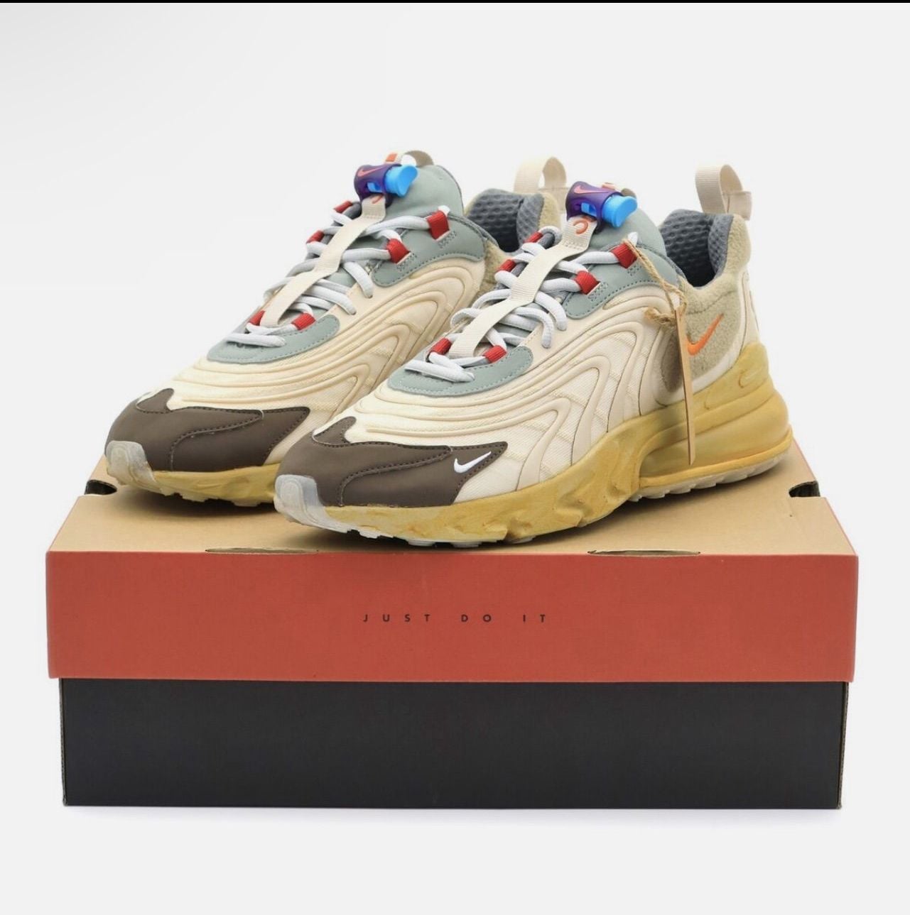 Nike Air Max 270 Cactus Trails 6