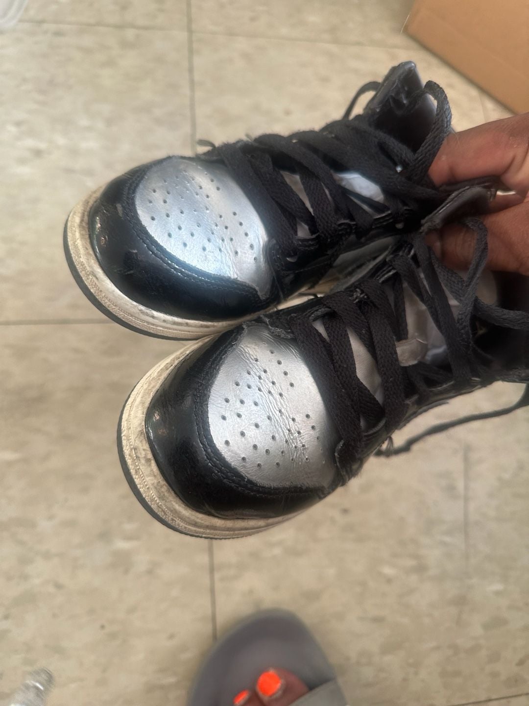 Jordan Air Jordan 1 Mid SE Size 1.5Y Black Metallic Silver FZ3937-001 3