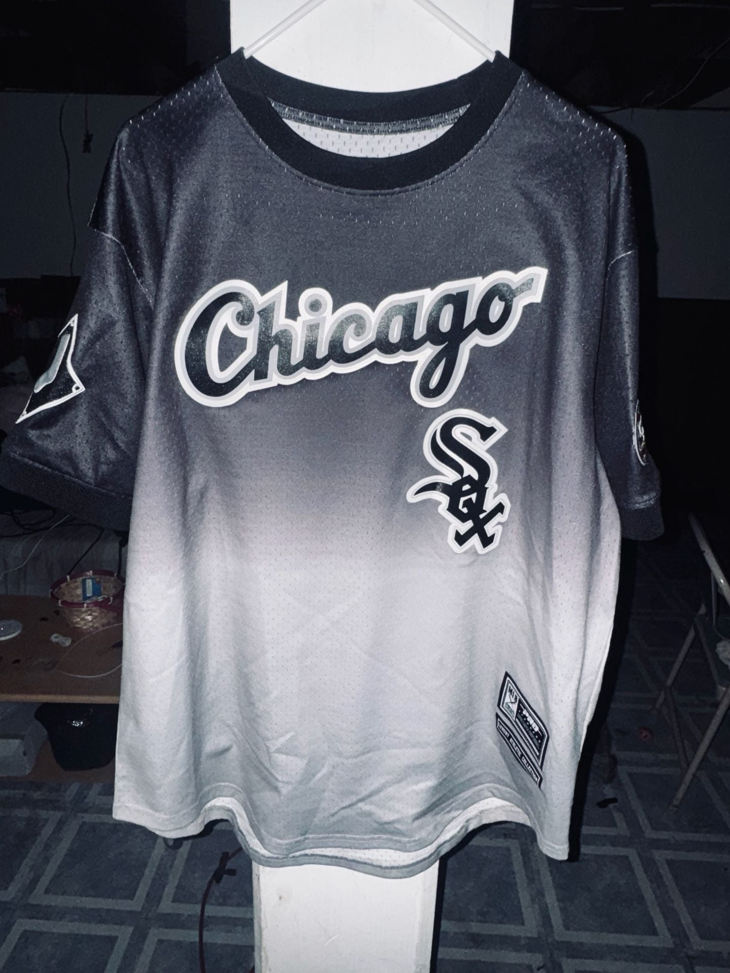 Pro Standard Chicago White Sox Ombre Jersey Black Gray 2
