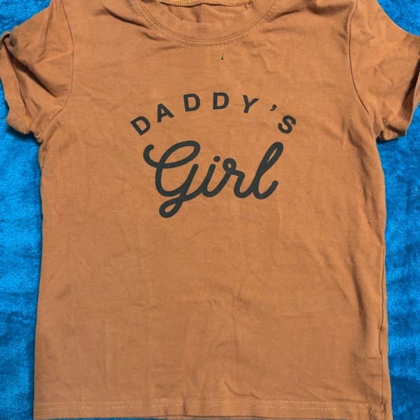 SHEIN Daddy's Girl T-Shirt Size 130 Brown Short Sleeve