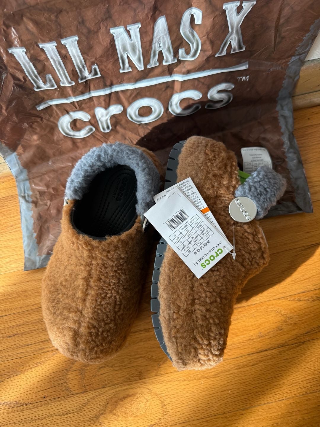 Crocs Lil Nas X Mega Crush Clog Size M4/W6 Limited Edition 3