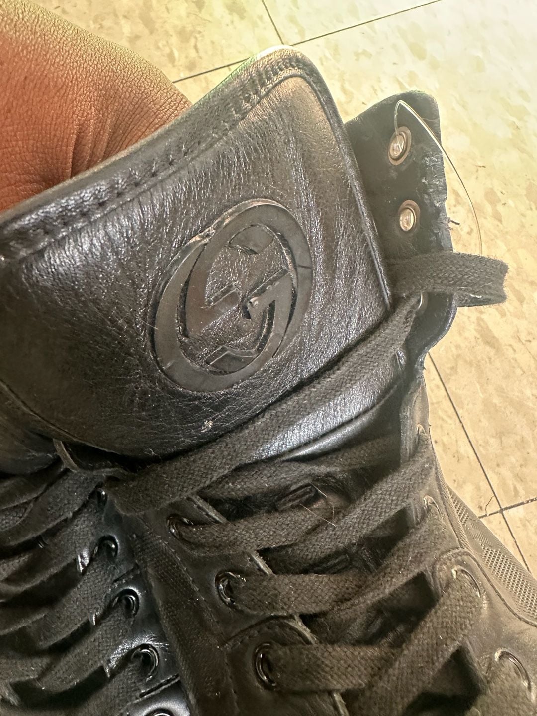 Gucci High Top Sneakers Size 7.5 G Black Monogram Leather 10