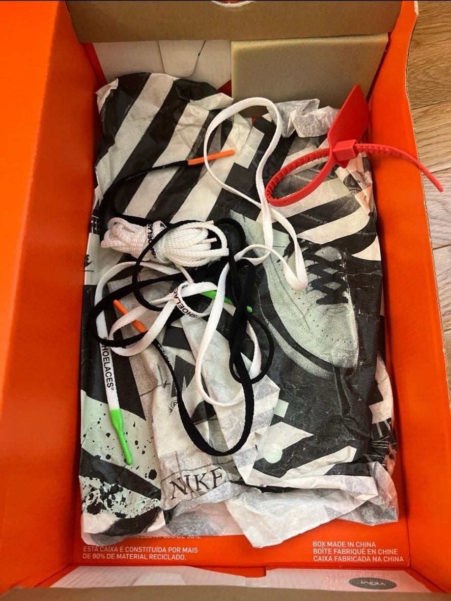 Off-White x Nike Zoom Fly Size 7.5 The Ten OG 8
