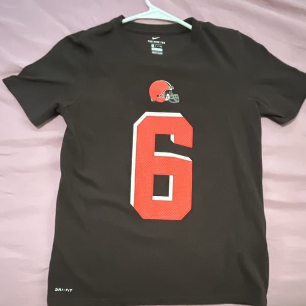 Nike Cleveland Browns Baker Mayfield 6 T-Shirt Size 10/12 Brown Youth