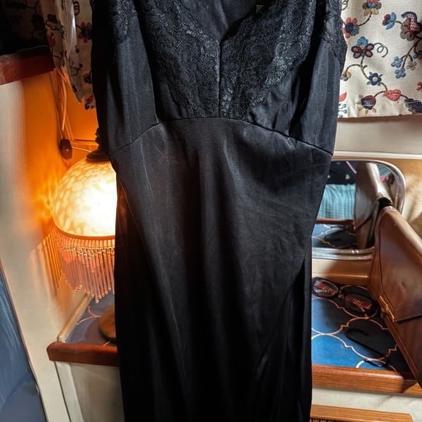 VTG Dixie Belle Slip Dress Style 4514 Size 38 Black Antron Nylon Lace