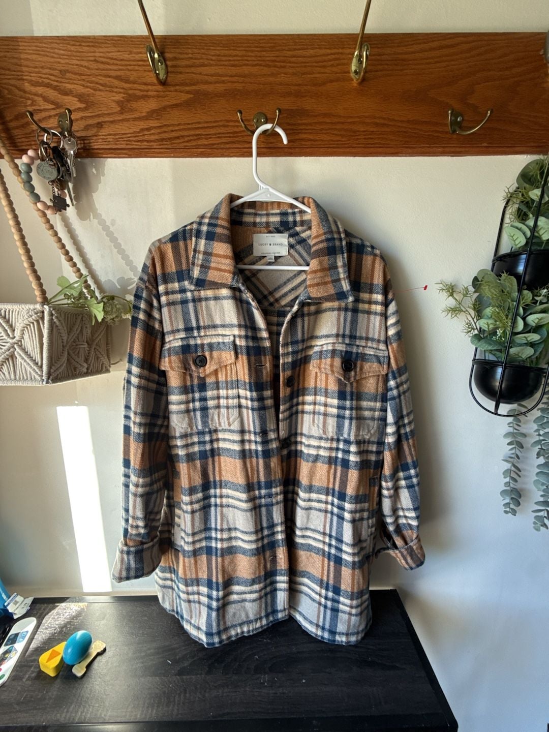 The Perfect Fall π Flannel Plaid Shacket Size M Brown Blue 3