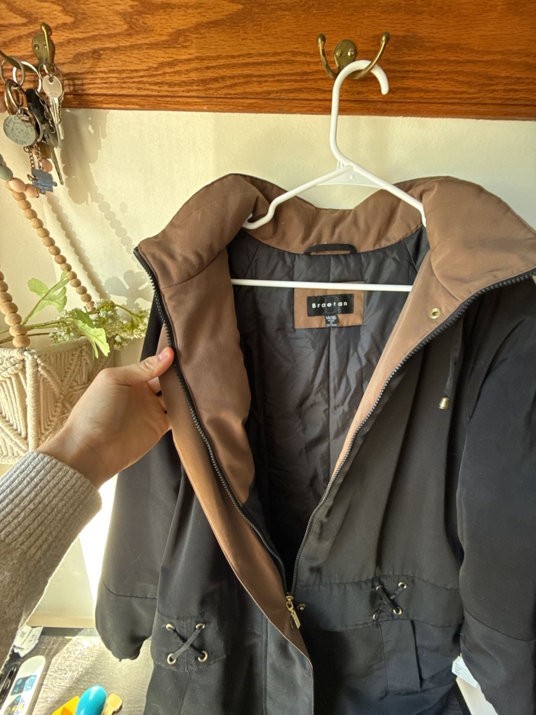Cozy luxury style Jacket Size 14/16 Black Brown Hooded Anorak Coat 7