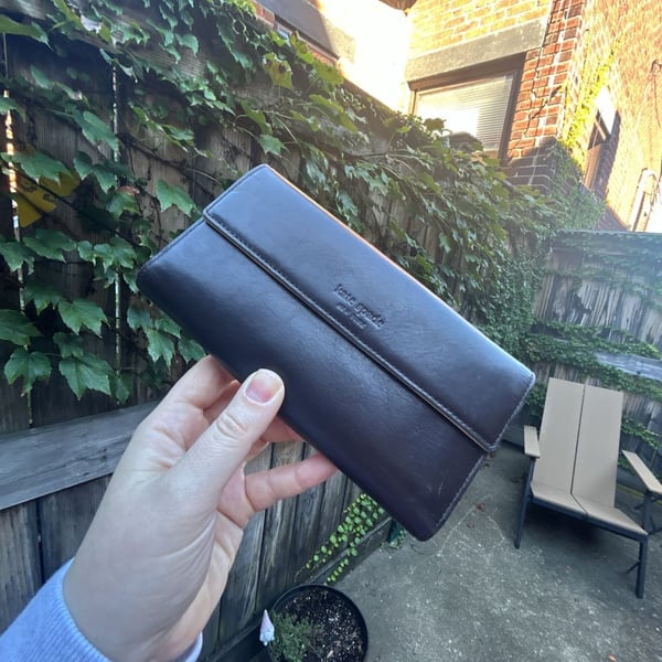Kate Spade New York Leather Trifold Wallet Brown