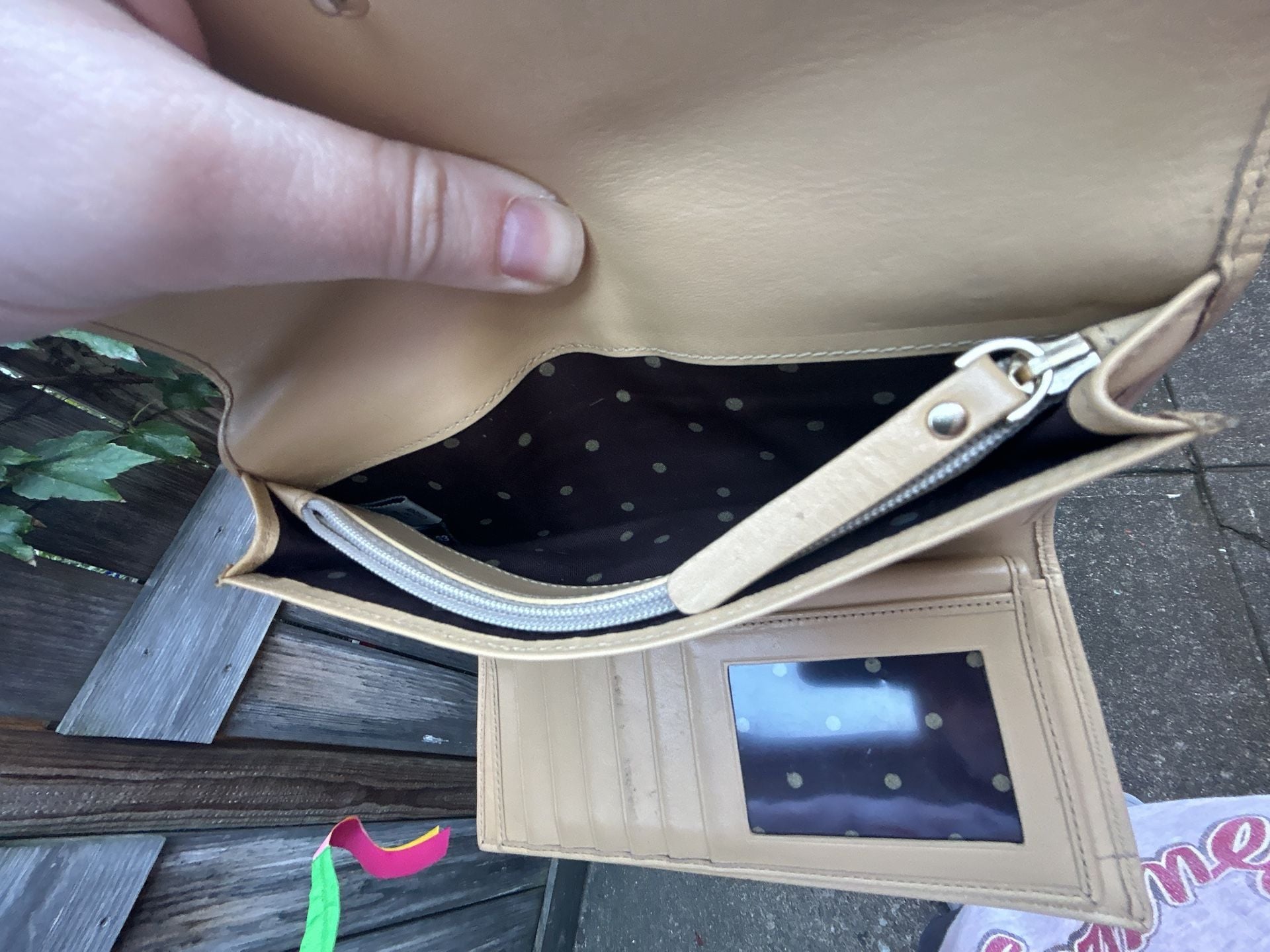 Kate Spade New York Leather Trifold Wallet Brown 4