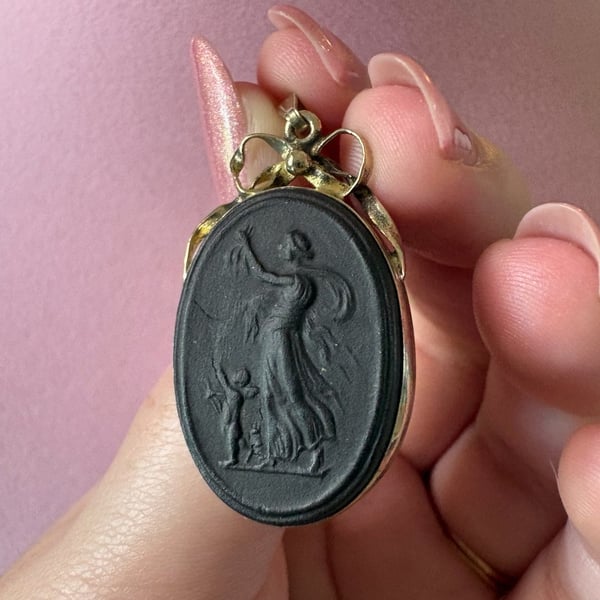 Wedgwood Vintage Mother Love Black Basalt Cameo Pendant Sterling Silver